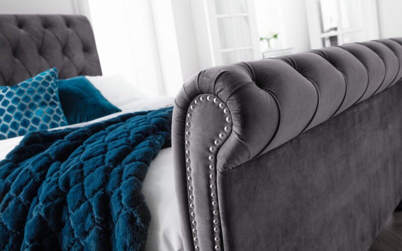 Vaikun Velvet Fabric Sleigh Bed Frame – 5ft King Size - Image 9
